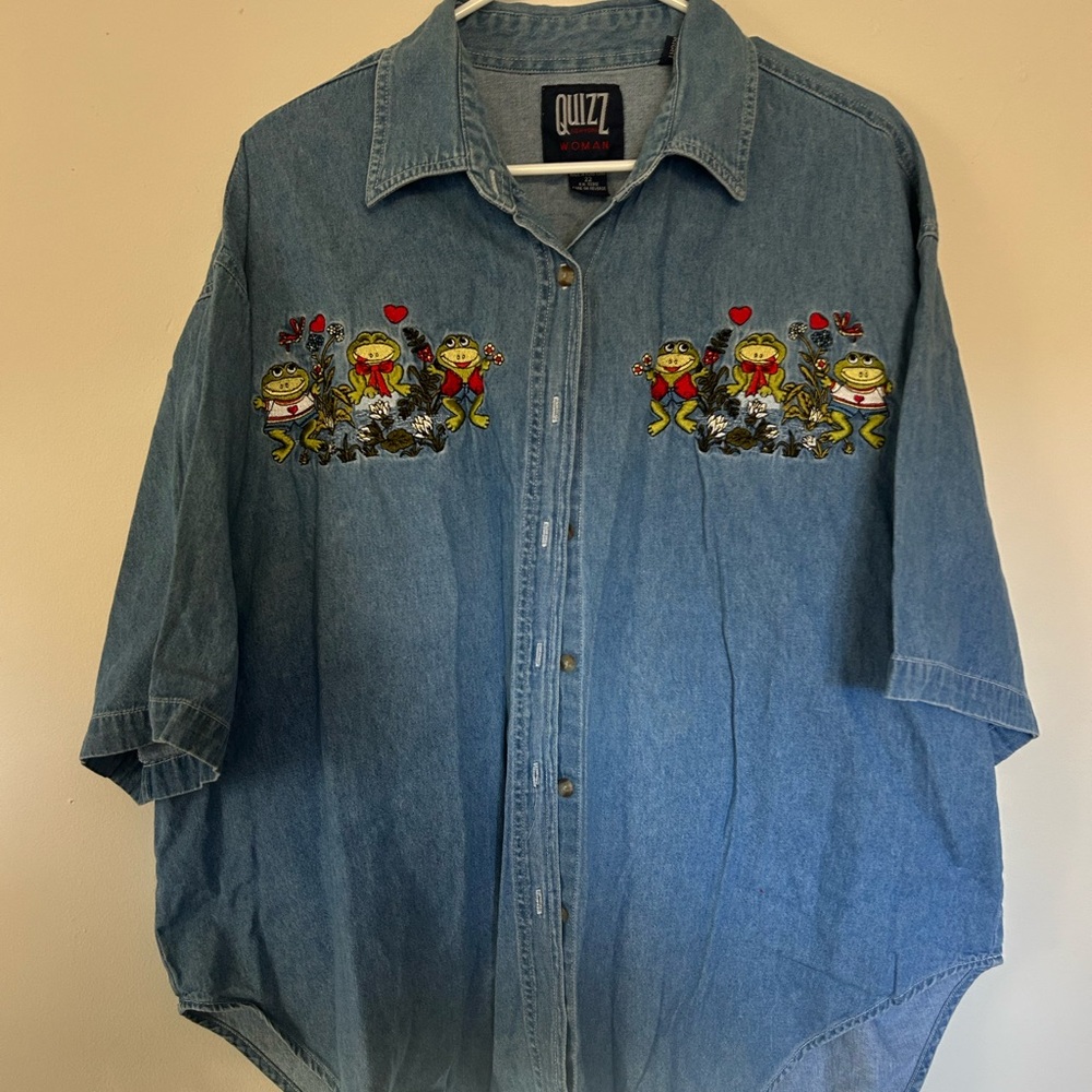 Quzz Denim Button-Down Shirt with Frog Embroidery - Blue